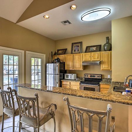 Modern Condo With Pool 4 Mi To Clearwater Beach! Exterior foto