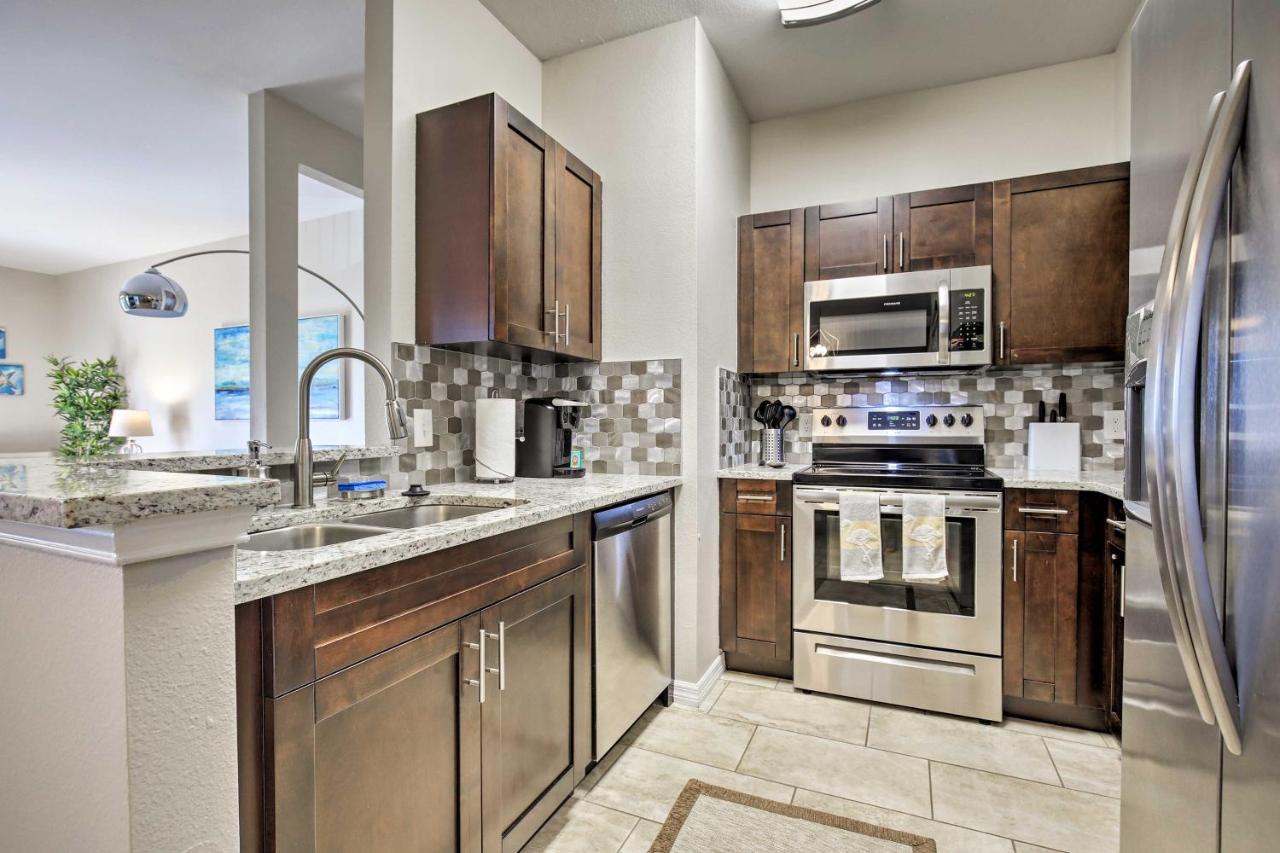Modern Condo With Pool 4 Mi To Clearwater Beach! Exterior foto
